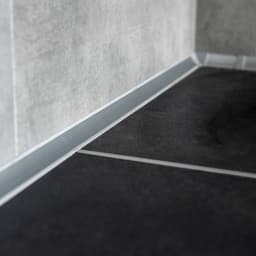 Installation of a water barrier strip