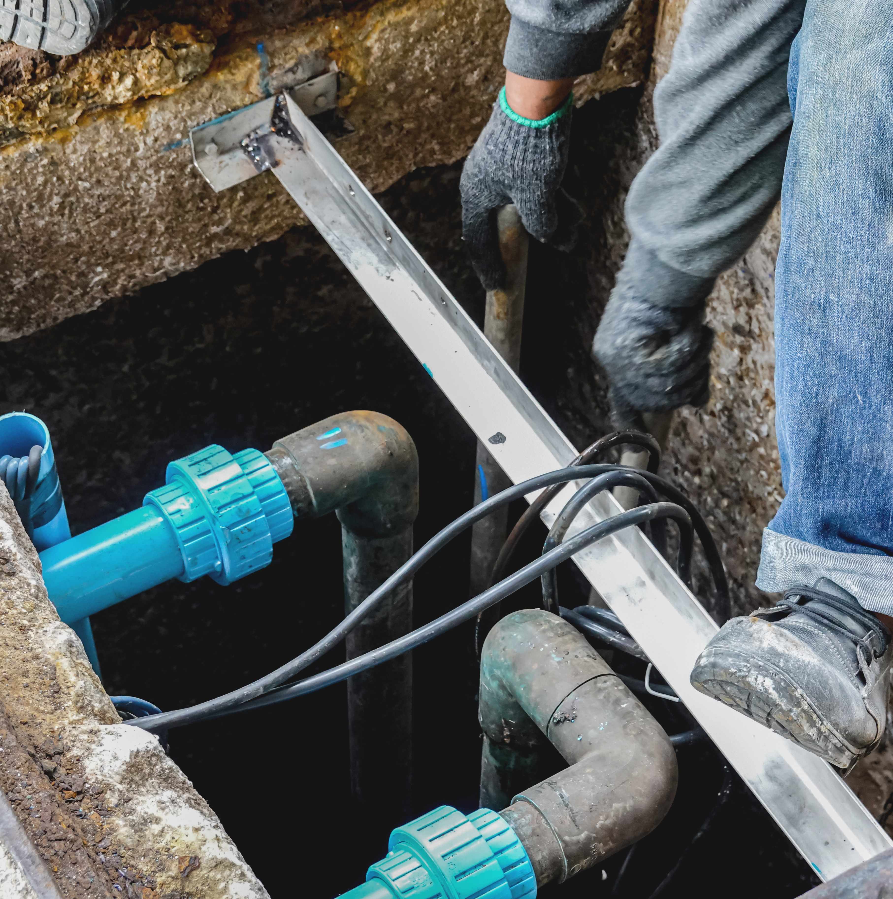 Drainage of elevator shafts