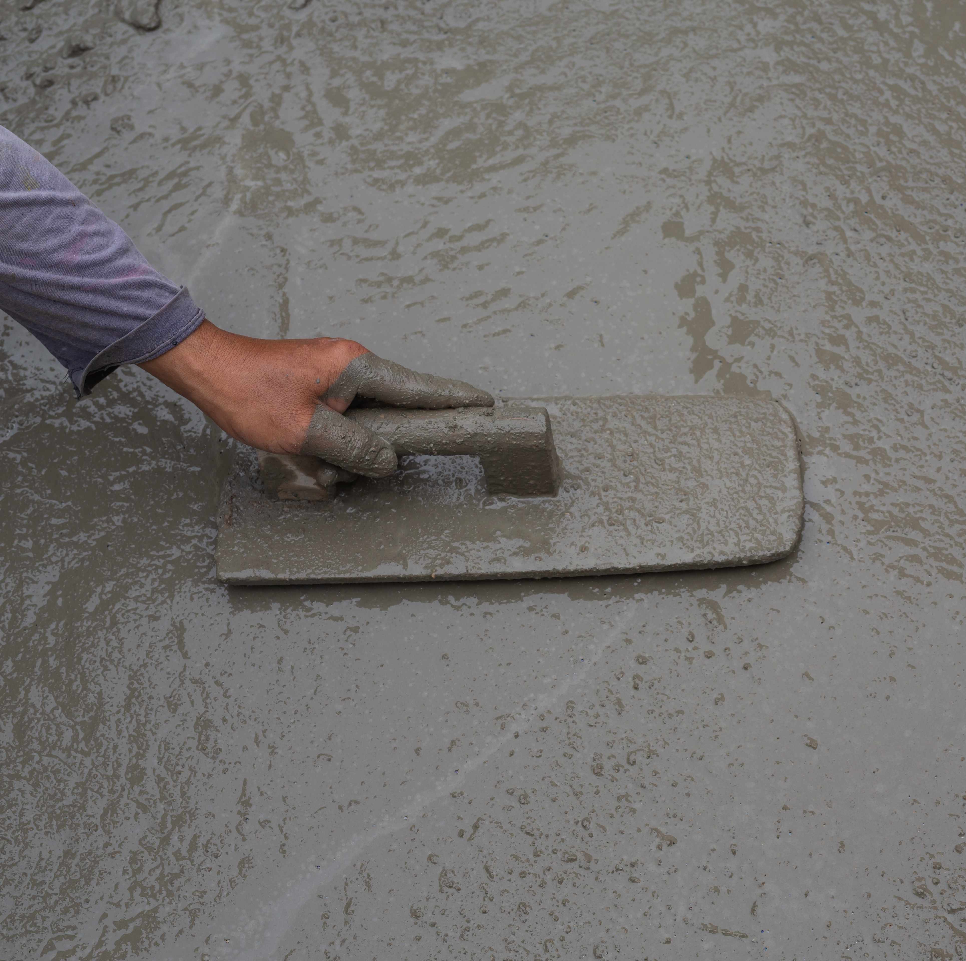 Pouring a concrete slab