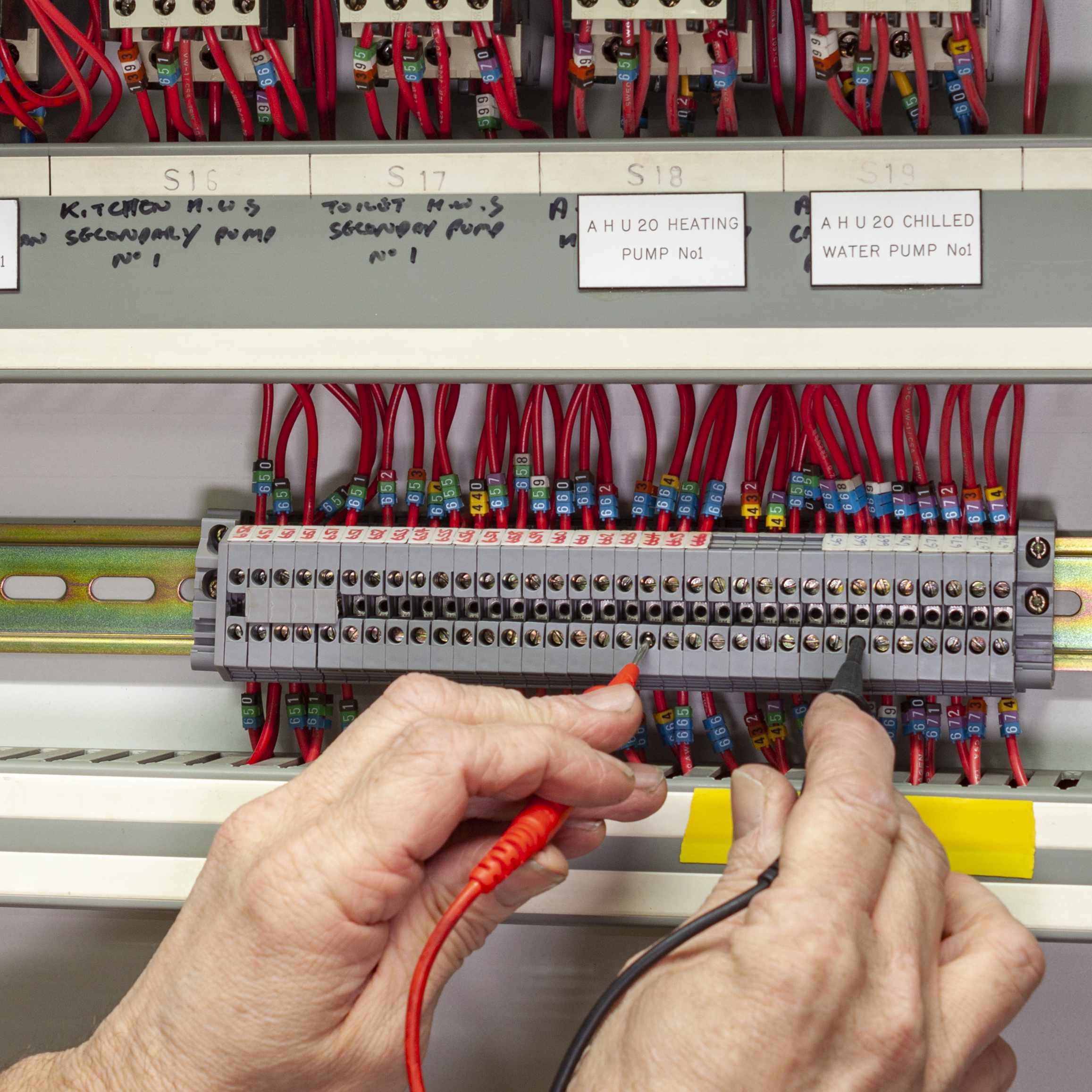 Installation of PT up to 5 fuses