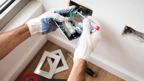 Installation and dismantling of Keys and Contacts