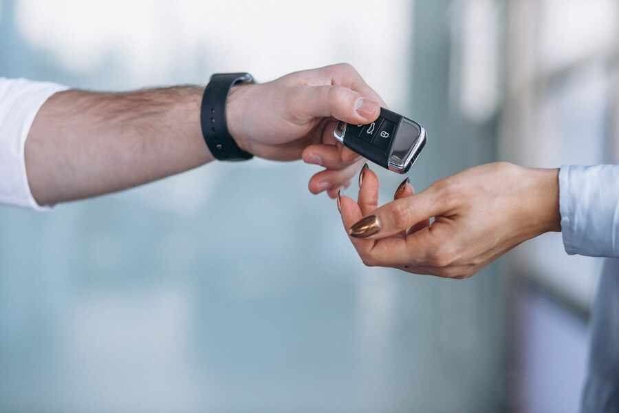 Ремонт или смяна на батерии на дистанционни ключове и авто ключове